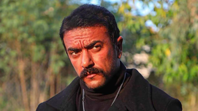 الفنان المصري أحمد العوضي