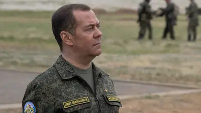 الرئيس الروسي السابق دميتري مدفيديف