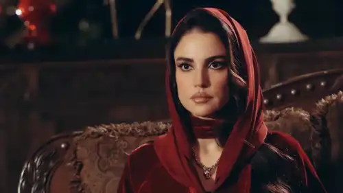 الفنانة التونسية درة زروق