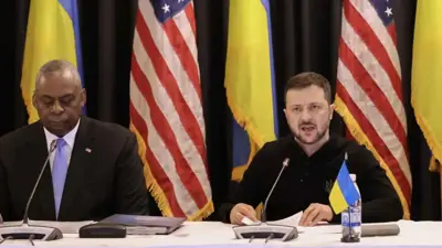 زيلينسكي خلال مشاركته في قمة "رامشتاين" السابقة