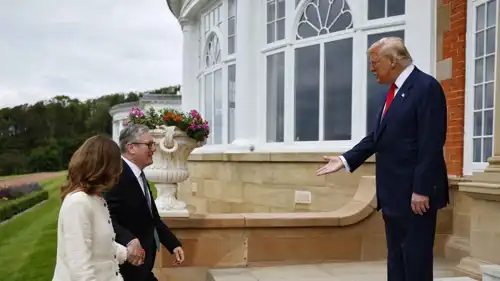 ترامب وستارمر