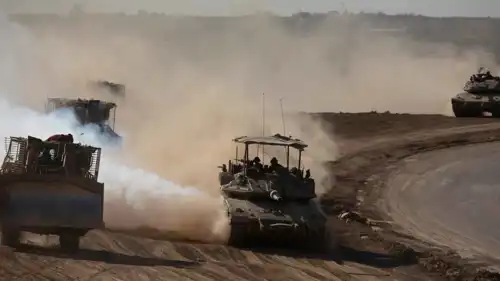 جرافات إسرائيلية داخل قطاع غزة 