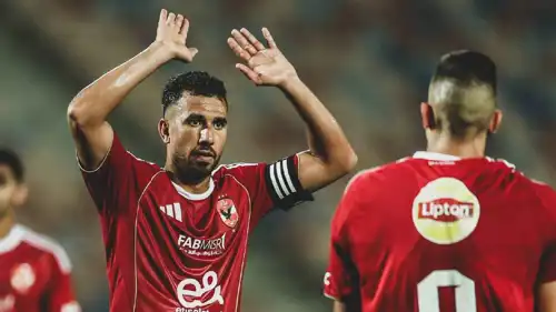 محمود حسن تريزيغيه لاعب الأهلي المصري