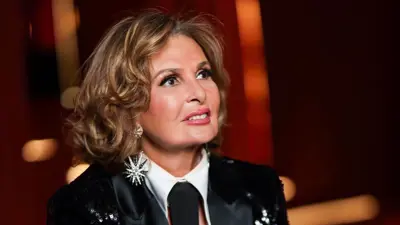 الفنانة المصرية يسرا