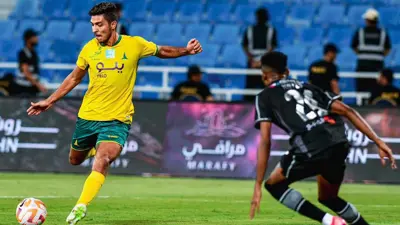 محمد شريف بقميص الخليج السعودي