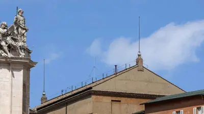 مدخنة كنيسة سيستينا في الفاتيكان