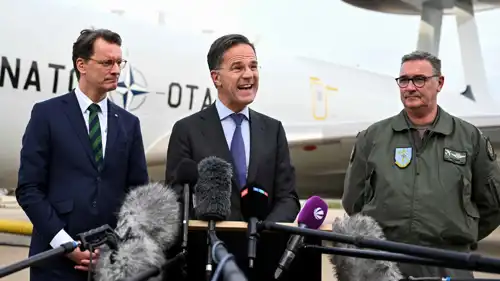 روته يتحدث من قاعدة جوية للناتو في ألمانيا