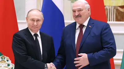 الرئيس الروسي فلاديمير بوتن والرئيس البيلاروسي ألكسندر لوكاشينكو