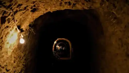 منجم (تعبيرية)