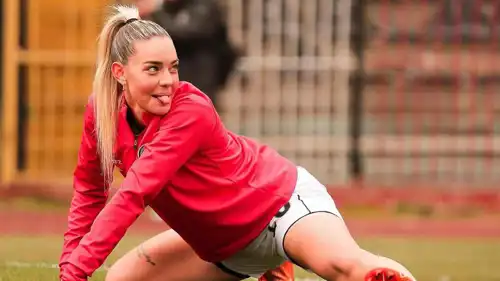 آيجان ياناش