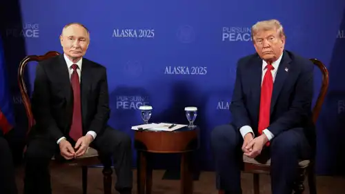 بوتين وترامب في قمة ألاسكا