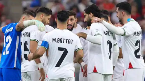 لاعبو منتخب فلسطين