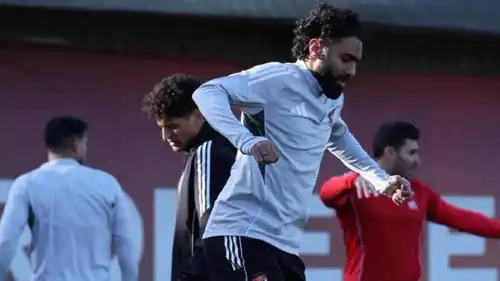 حسين الشحات نجم الأهلي المصري