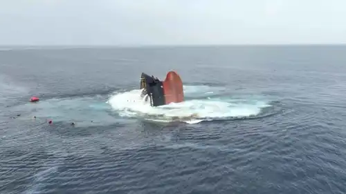 سفينة يونانية أغرقها الحوثيون