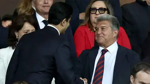 خوان لابورتا وناصر الخليفي