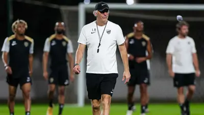 مدرب الاتحاد السعودي لوران بلان