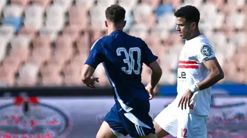أحمد ربيع خلال مباراة الزمالك وإنبي