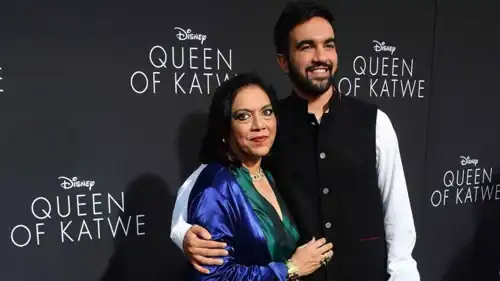 ممداني ووالدته