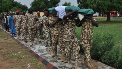 تشييع إحدى الجنود النيجيريين