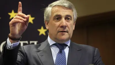 وزير الخارجي الإيطالي، أنطونيو تاجاني