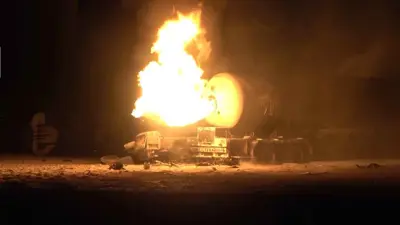 اشتعال النار في أحد صهاريج الوقود بالميناء 