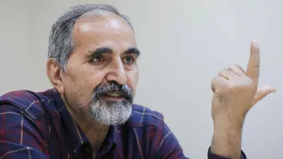 عالم الاجتماع الإيراني البارز تقي آزاد آرمكي