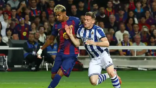 لامين يامال في مباراة برشلونة وريال سوسييداد