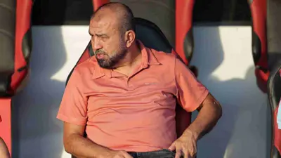 محمد رمضان المدير الرياضي للأهلي المصري