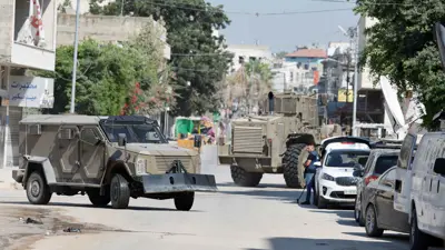 آليات إسرائيلية تحاصر جنين 