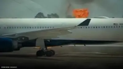 قبل إقلاعها بلحظات..حريق يثير الرعب بين ركاب طائرة أمريكية
