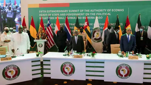 قادة ومسؤولون أفارقة