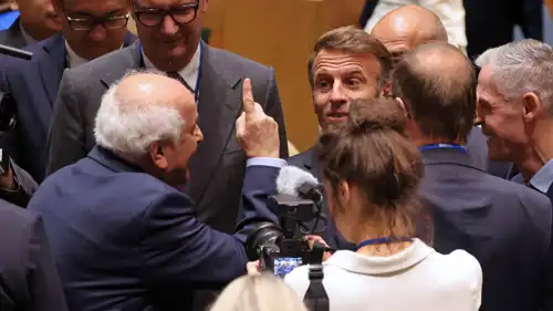 الرئيس الفرنسي ومندوب فلسطين في الأمم المتحدة